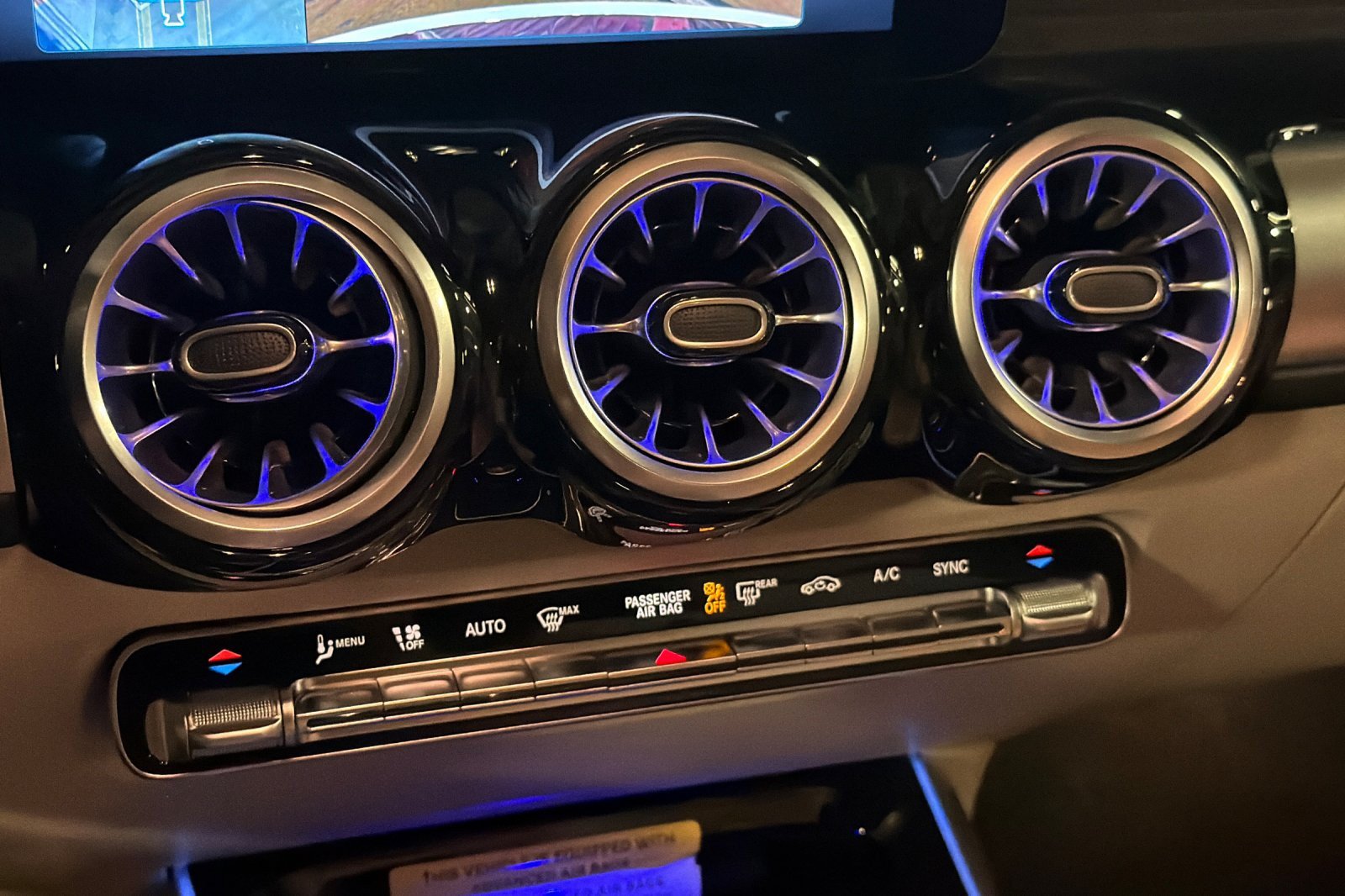 New 2026 Mercedes-Benz GLB 250 image 18
