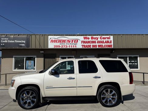 Used 2013 Chevrolet Tahoe LTZ AWD/4WD image 7
