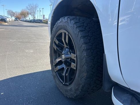 Used 2015 Toyota Sequoia Limited image 10