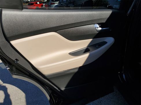 Certified 2023 Hyundai Santa Fe SEL w/ Winter Weather Package image 13