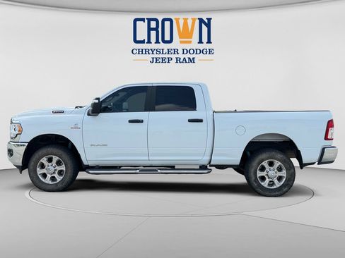 Used 2024 RAM 2500 Big Horn w/ Off Road Package AWD/4WD image 6