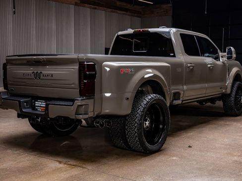 Used 2026 Ford F450 King Ranch w/ Chrome Package AWD/4WD image 10