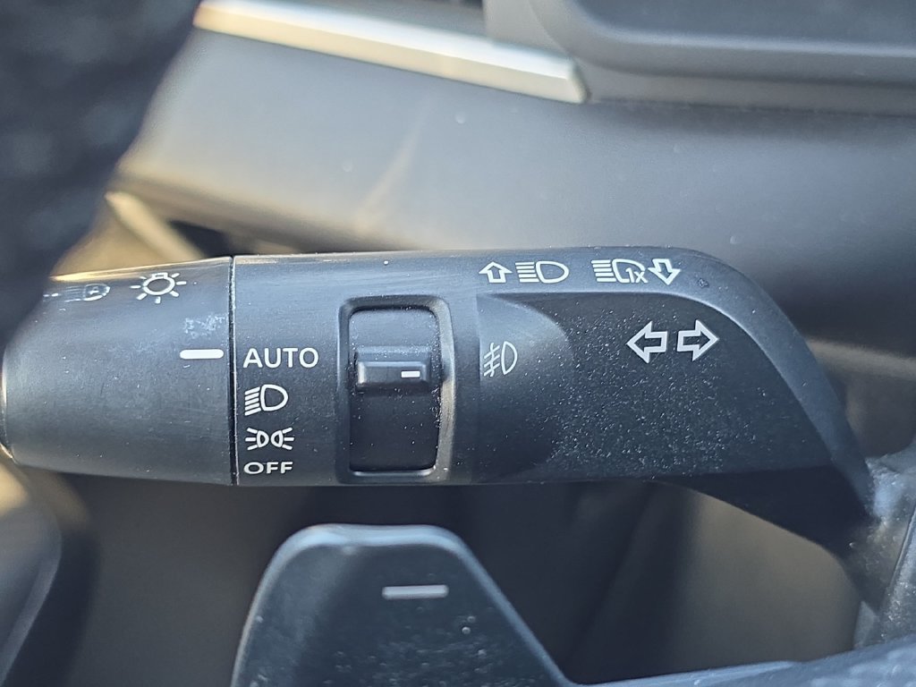 Used 2022 Mitsubishi Outlander SE AWD/4WD image 34