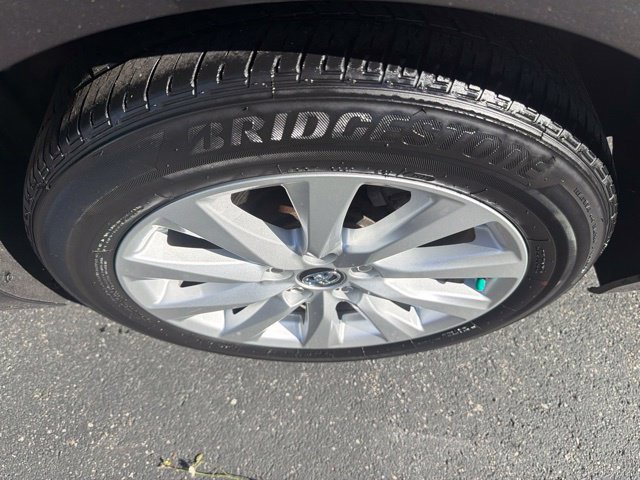 Used 2020 Toyota Camry LE FWD image 10