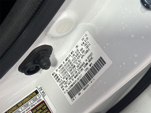 Used 2015 Honda CR-V Touring image 32