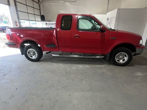 Used 1997 Ford F150 4x4 SuperCab image 2