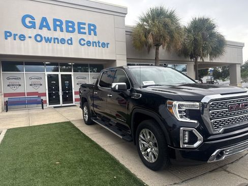 Used 2021 GMC Sierra 1500 Denali AWD/4WD image 3