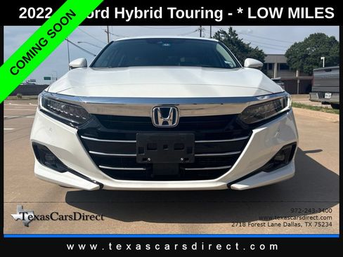 Used 2022 Honda Accord Touring image 2