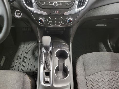 Used 2024 Chevrolet Equinox LT image 16