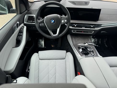 Used 2026 BMW X5 xDrive50e w/ Premium Package AWD/4WD image 26