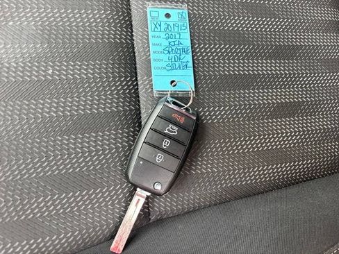 Used 2017 Kia Sportage LX AWD/4WD image 28