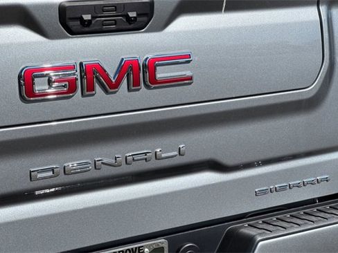 New 2026 GMC Sierra 1500 Denali w/ Denali Reserve Package image 33