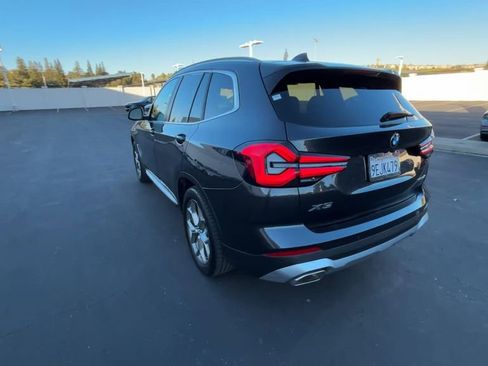 Used 2023 BMW X3 xDrive30i w/ Premium Package image 7