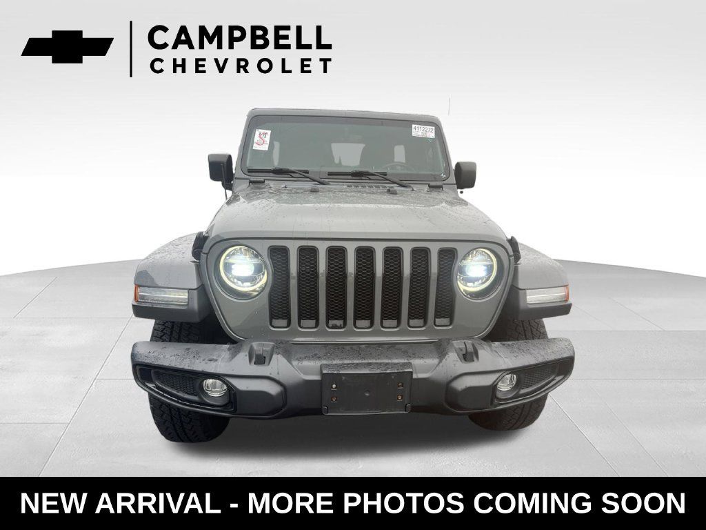 Used 2022 Jeep Wrangler Unlimited Sahara AWD/4WD image 8