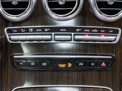 Certified 2022 Mercedes-Benz GLC 300 GLC 300 image 15