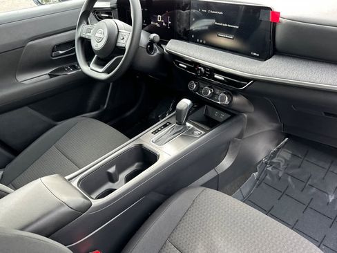 New 2026 Nissan Kicks S image 16