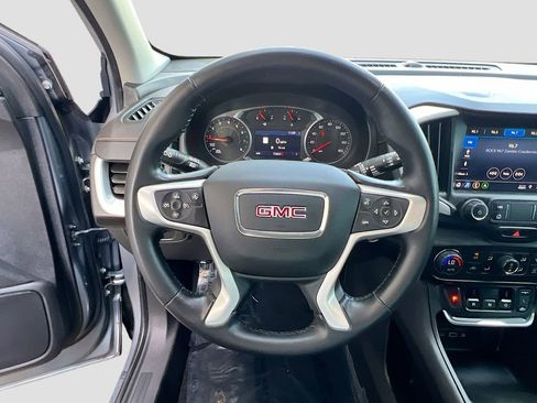 Used 2021 GMC Terrain SLE w/ Driver Convenience Package FWD image 11