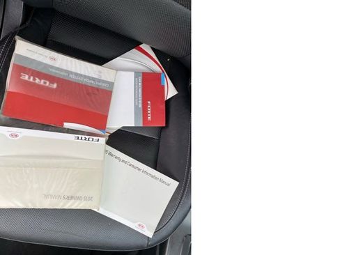 Used 2015 Kia Forte EX w/ Premium Package image 22