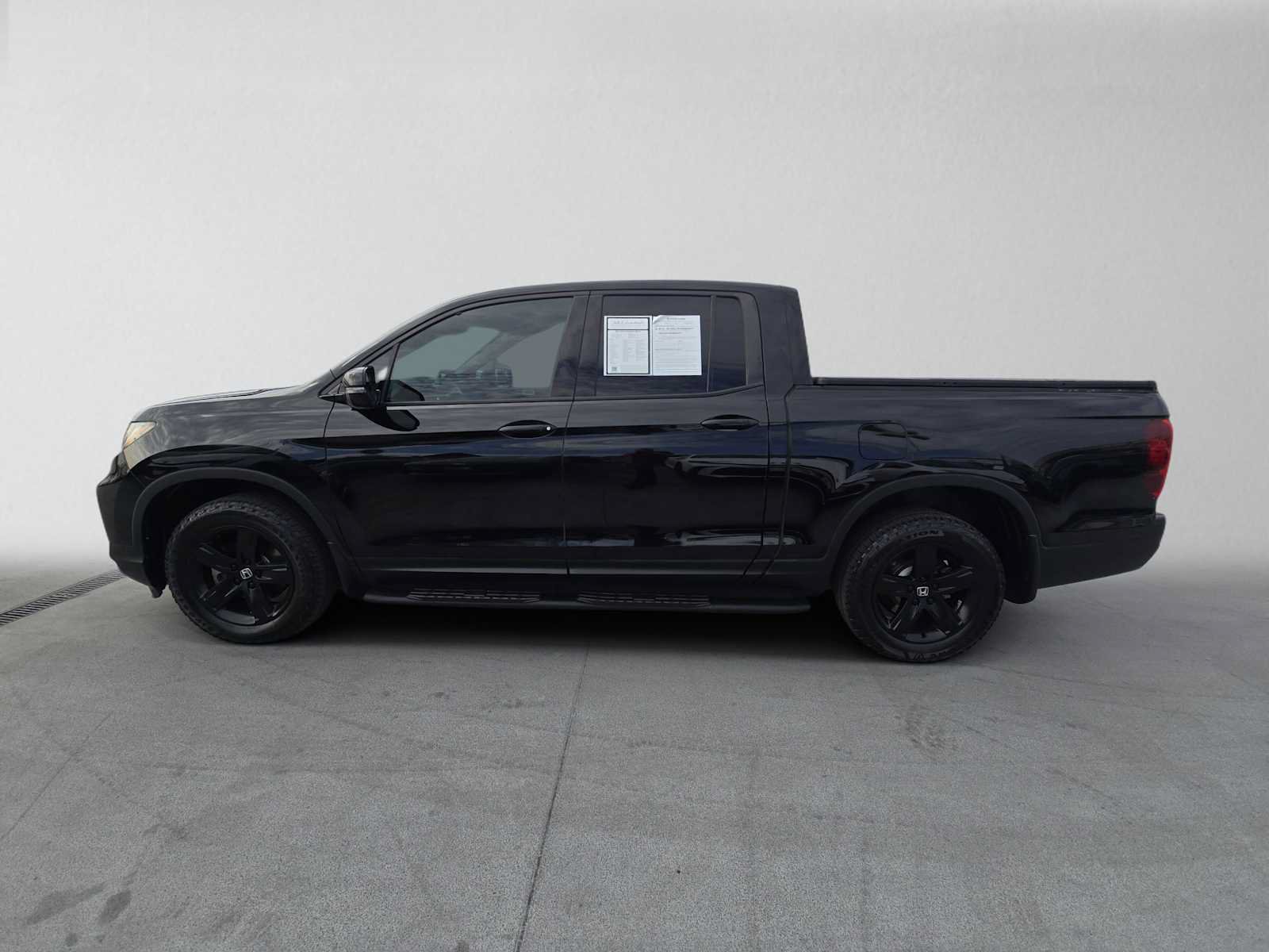 Used 2023 Honda Ridgeline Black Edition image 6