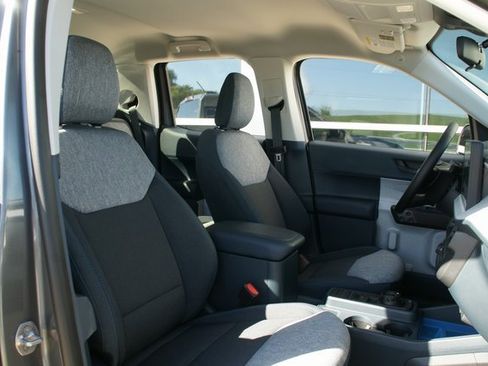 New 2025 Ford Maverick XLT w/ XLT Luxury Package image 36