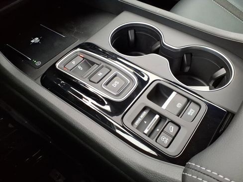 New 2025 Honda Pilot EX-L image 11