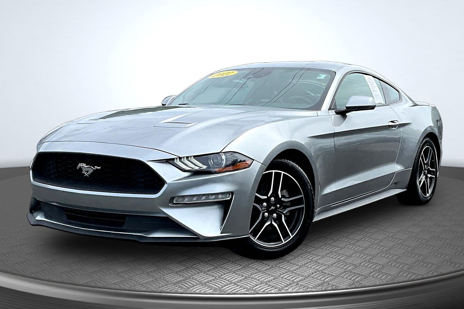 Used 2022 Ford Mustang Premium RWD image 1