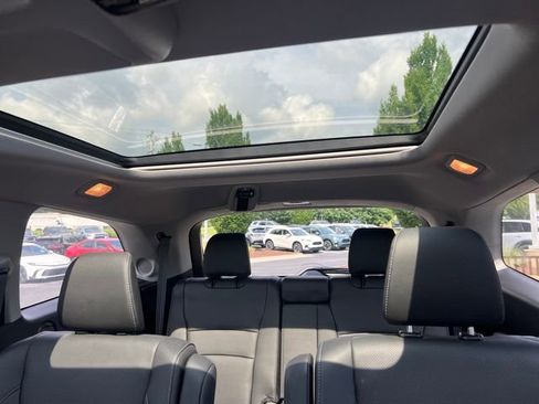 Used 2019 Honda Pilot Elite image 18