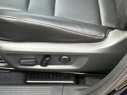 Certified 2023 Nissan Rogue SV w/ SV Premium B Package image 17