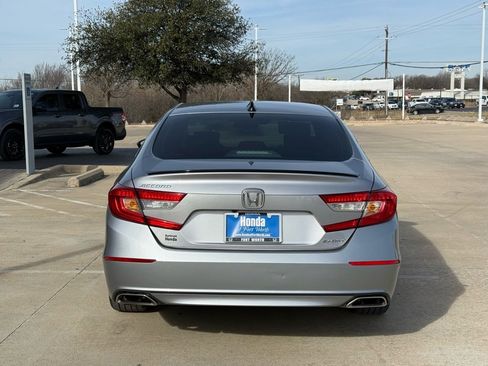 Used 2022 Honda Accord Sport image 4