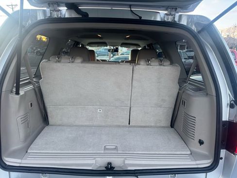 Used 2014 Lincoln Navigator 4WD image 16