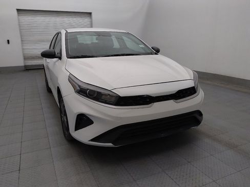 Used 2023 Kia Forte LXS image 14