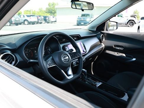 Used 2023 Nissan Kicks SV w/ Exterior Package FWD image 21