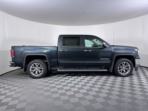 Used 2018 GMC Sierra 1500 SLT w/ SLT Premium Package AWD/4WD image 2
