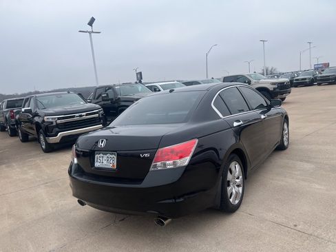 Used 2009 Honda Accord EX-L image 8