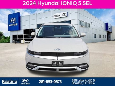 Used 2024 Hyundai Ioniq 5 SEL image 2