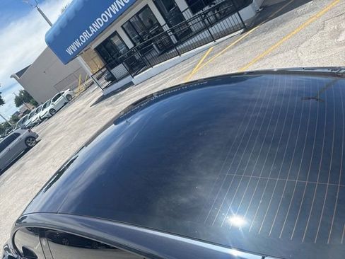 Used 2022 Tesla Model 3 Standard Range RWD image 10