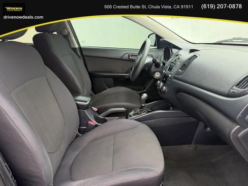 Used 2012 Kia Forte EX FWD image 11
