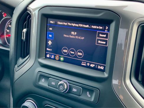 New 2026 Chevrolet Silverado 1500 Custom Trail Boss w/ Dark Appearance Package image 47