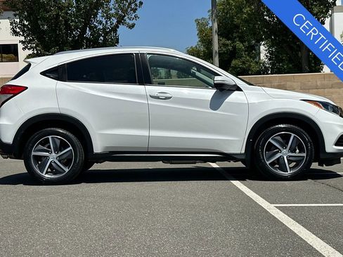 Certified 2022 Honda HR-V EX image 3