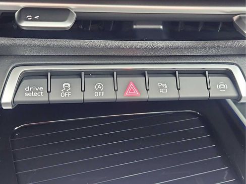 New 2026 Audi Q3 quattro 2.0T AWD/4WD image 10