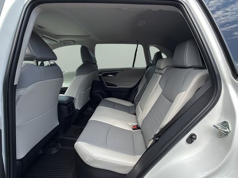 Used 2024 Toyota RAV4 XLE Premium w/ Weather Package AWD/4WD image 15