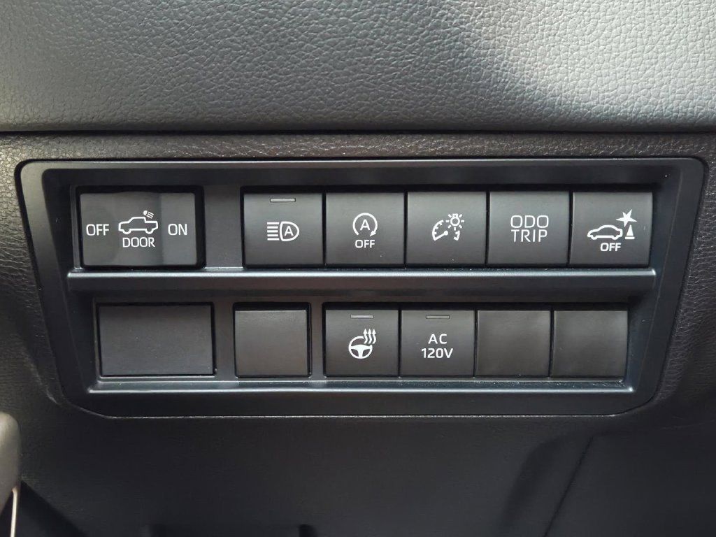 Used 2024 Toyota Tundra Limited w/ TRD Off-Road Package AWD/4WD image 17