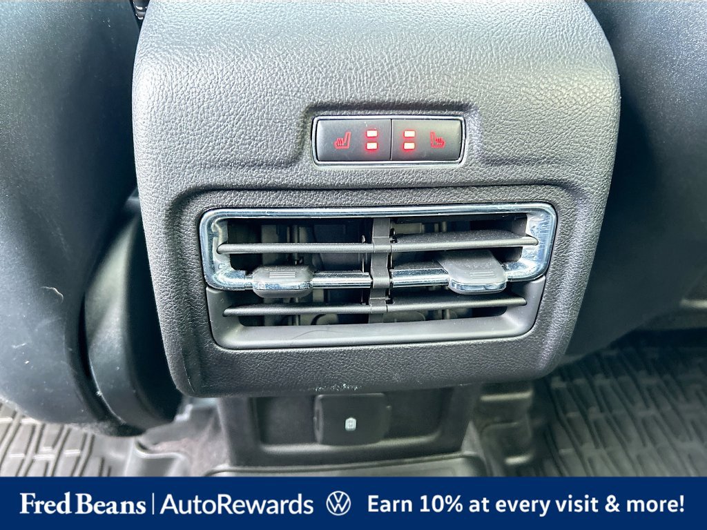 Used 2022 Lincoln Corsair AWD w/ Premium Package image 32