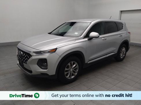 Used 2019 Hyundai Santa Fe SE image 1