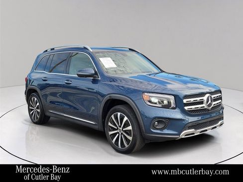 Certified 2023 Mercedes-Benz GLB 250 image 1
