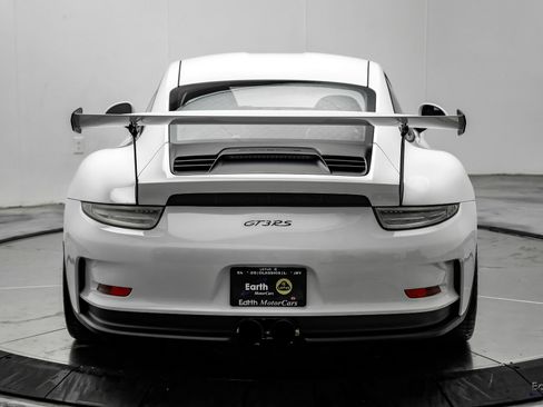Used 2016 Porsche 911 GT3 RS RWD image 16