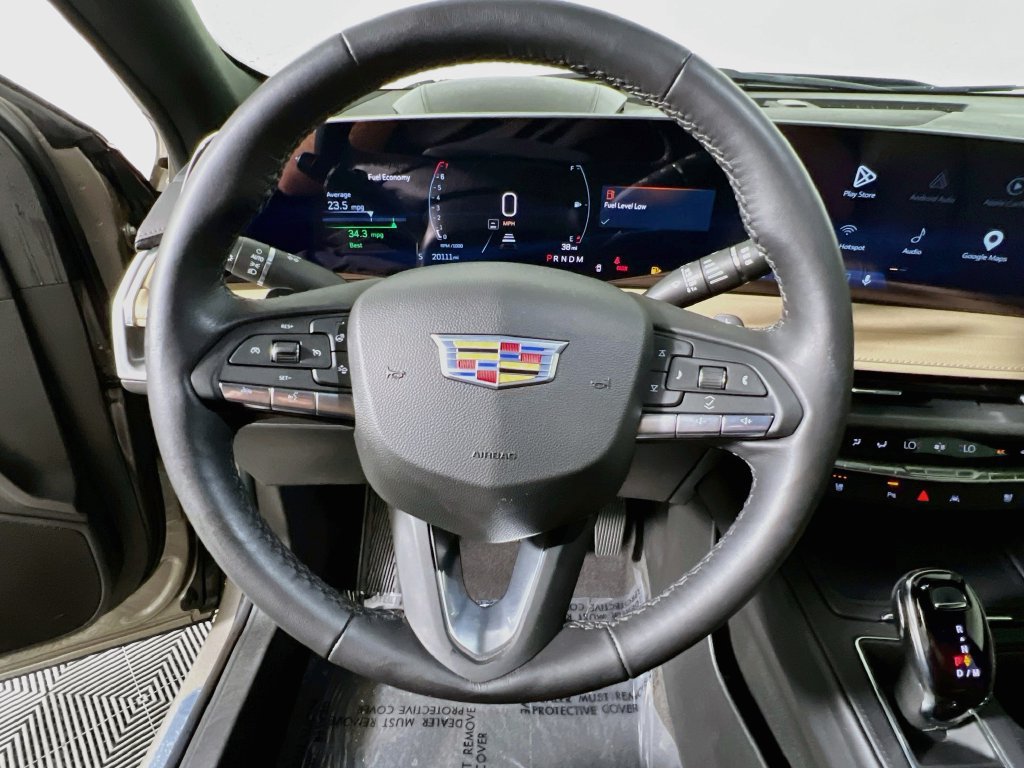 Used 2024 Cadillac XT4 Premium Luxury w/ Technology Package FWD image 15