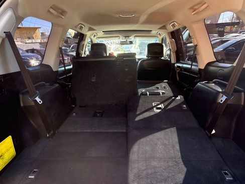 Used 2016 Lexus GX 460 w/ Navigation Package AWD/4WD image 25
