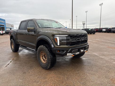 Used 2025 Ford F150 Raptor image 7