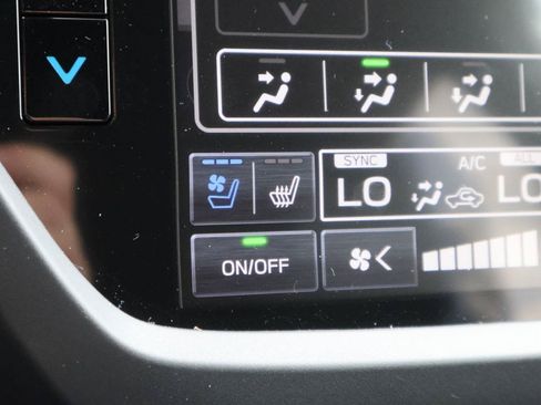 New 2026 Subaru Forester Touring AWD/4WD image 39